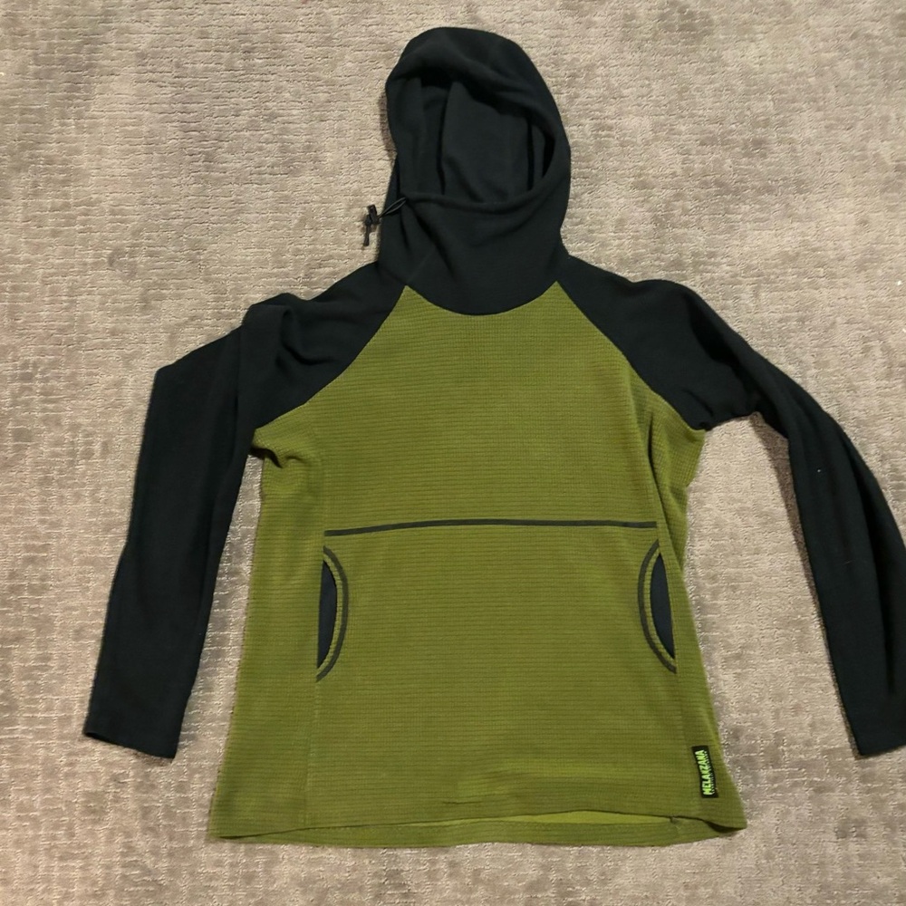 Melanzana women’s large microgrid